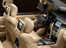 2016-Lexus-LX-570-interior